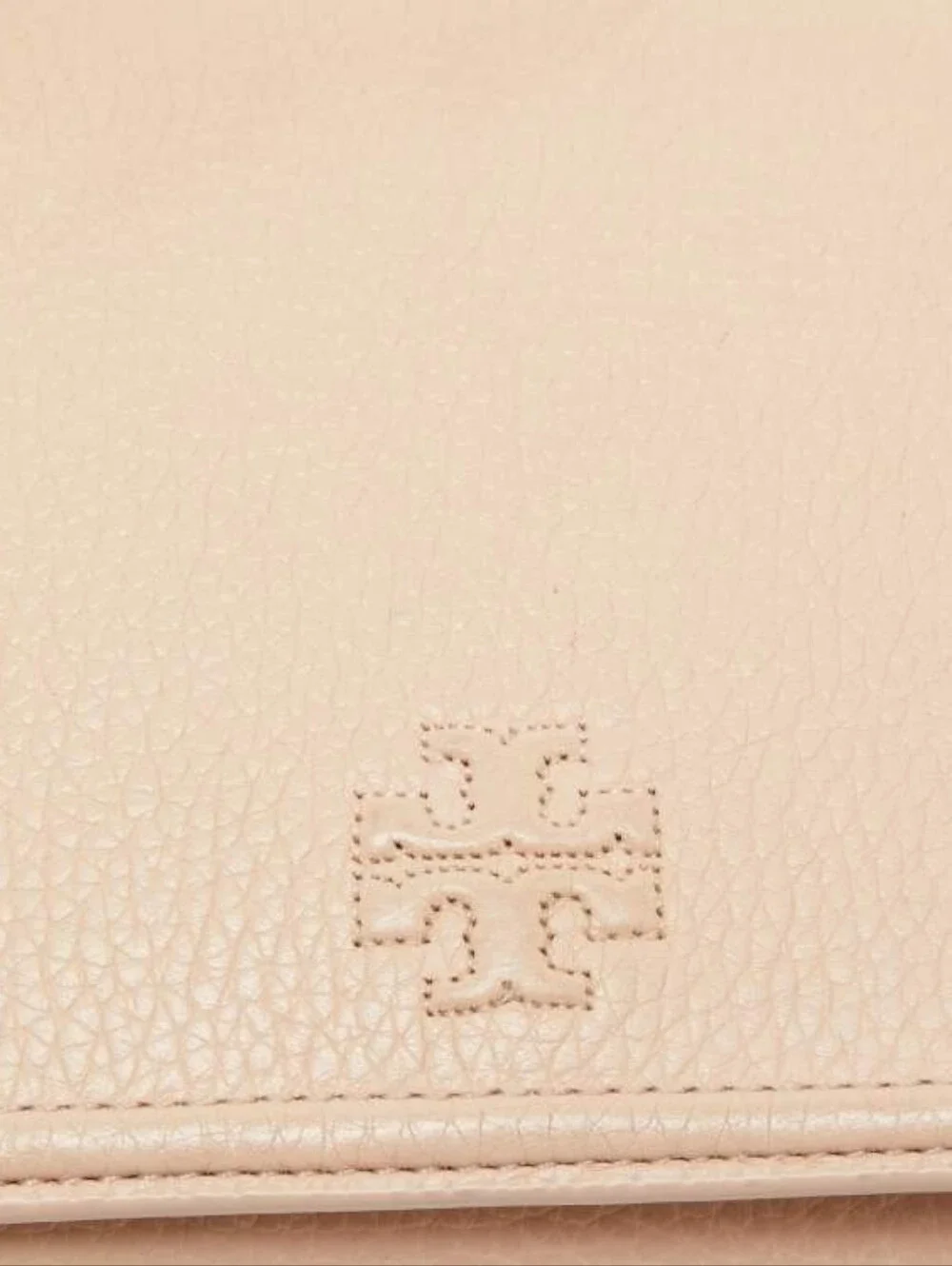 Tory Burch Thea Flat Wallet Crossbody Bag in a Soft Pink Pebbled Leather